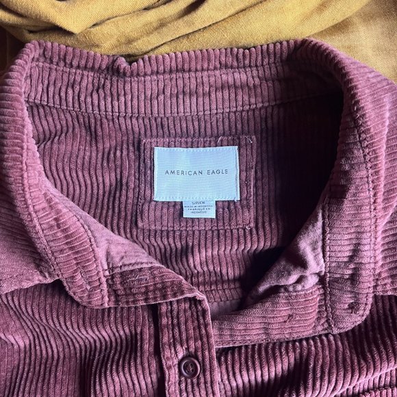 cropped maroon corduroy shirt - Picture 2 of 2
